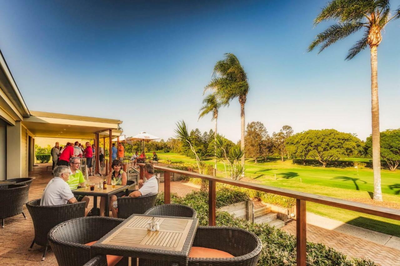 Fairway Village @ Windaroo Lakes Golf Club Buitenkant foto